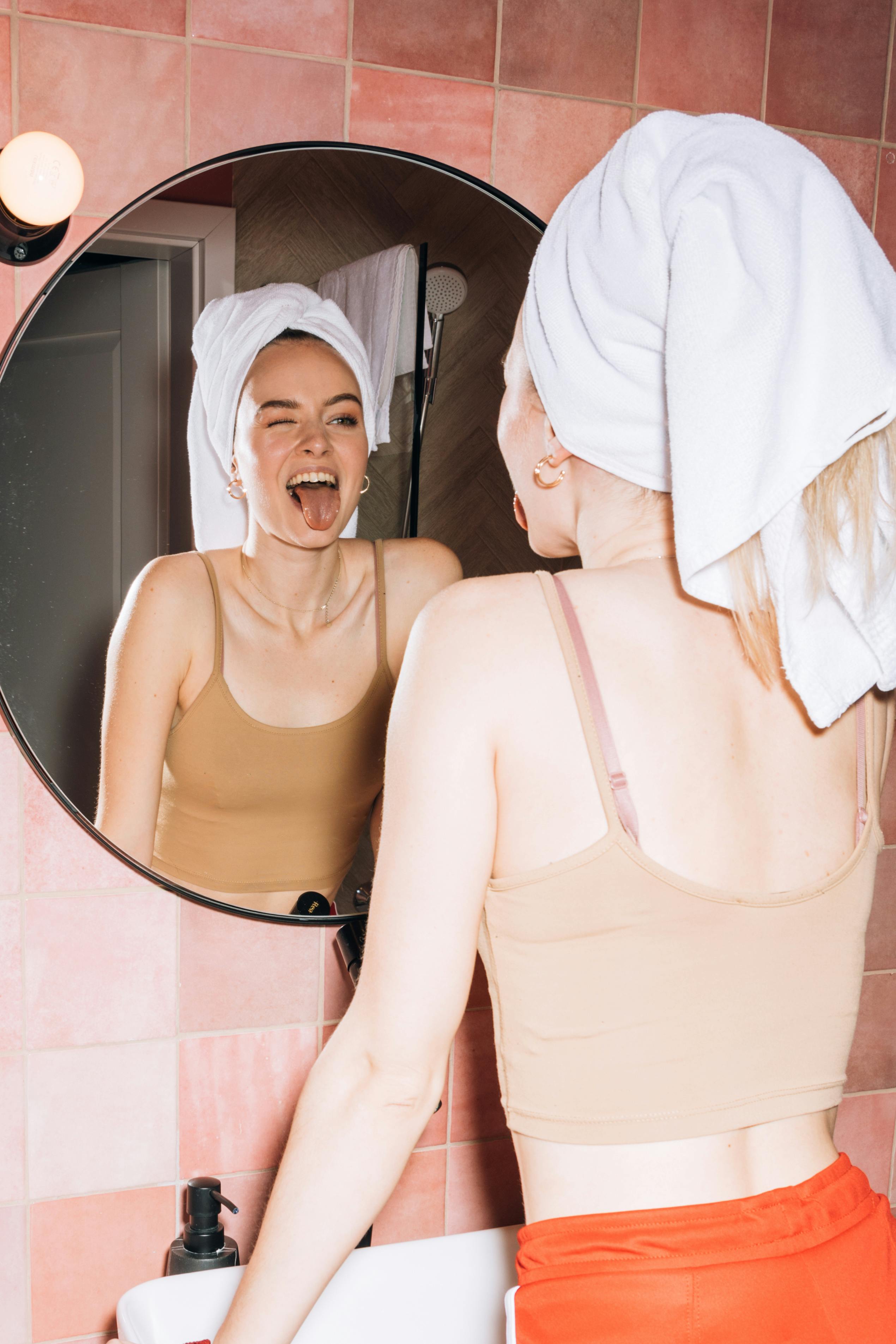 Practical Ways to Slim Your Face: Smart Techniques for Success in 2025