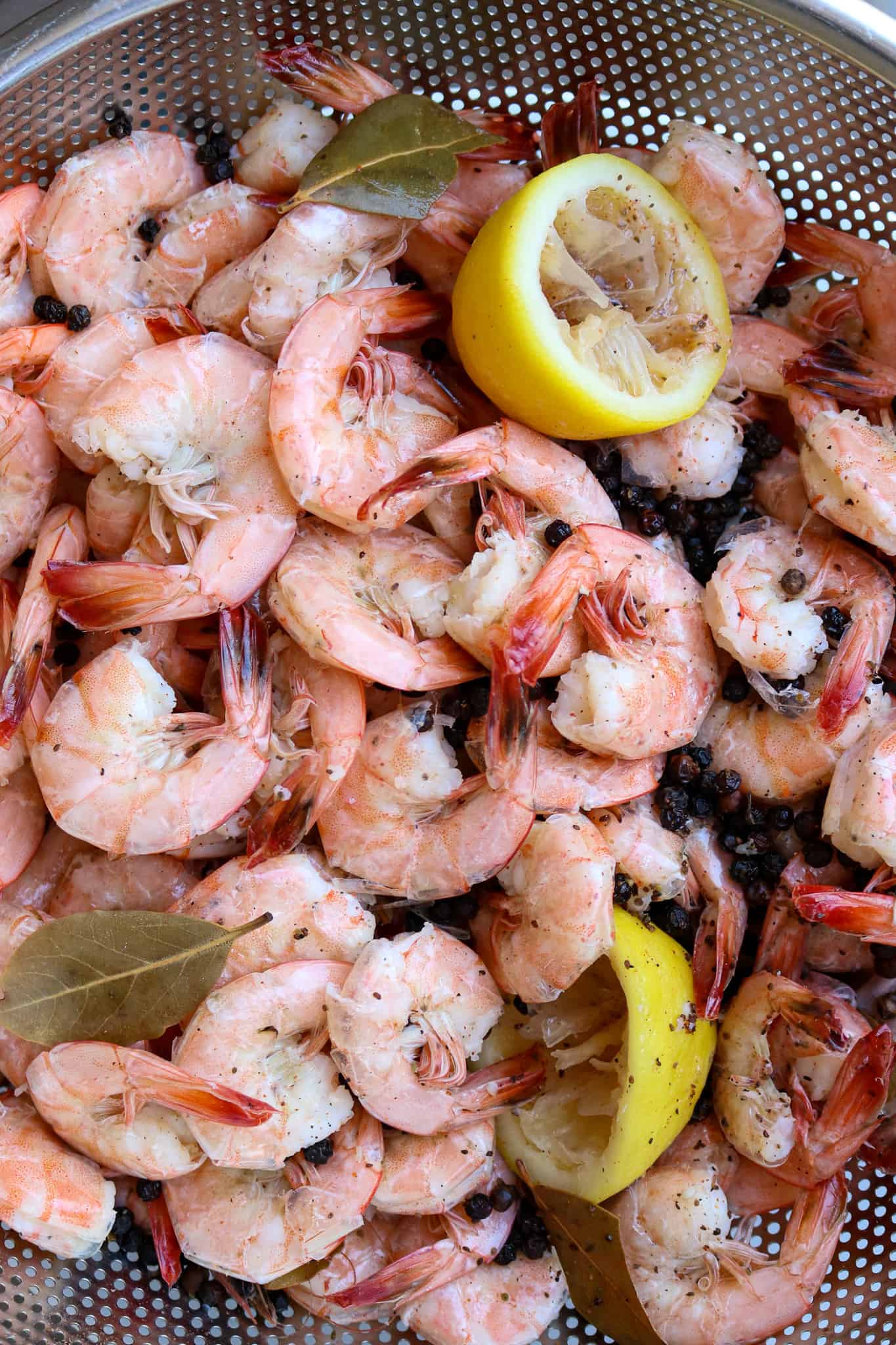 Boiling Shrimp with Shell